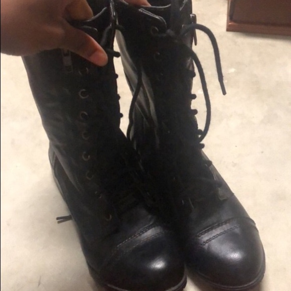 Rock Boots
